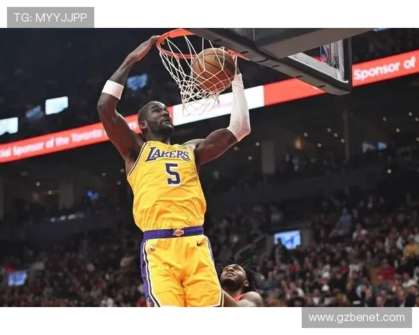 湖人轻松取胜火箭 肯纳德三分完美回应